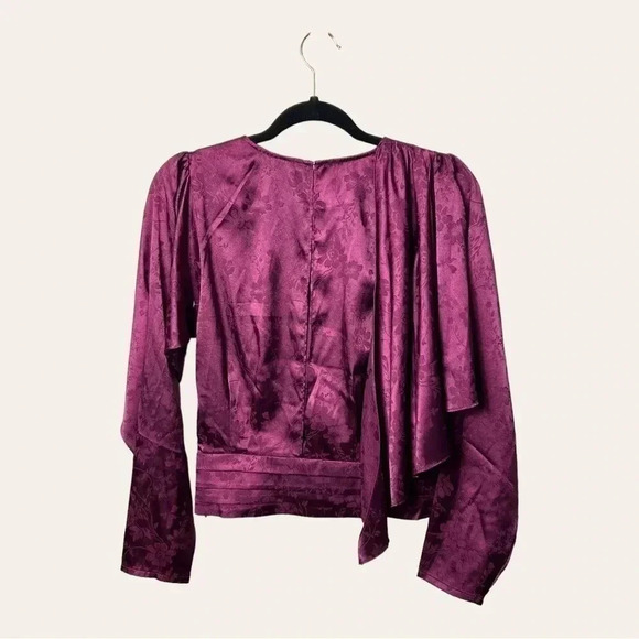 1243.‎ RONNY KOBO COLLECTION MONET TOP PURPLE FLORAL SATIN OPEN SLIT BACK SMALL - Picture 11 of 13